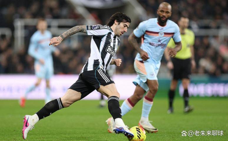 曼联中场大换血?托纳利能否成红魔新核引热议